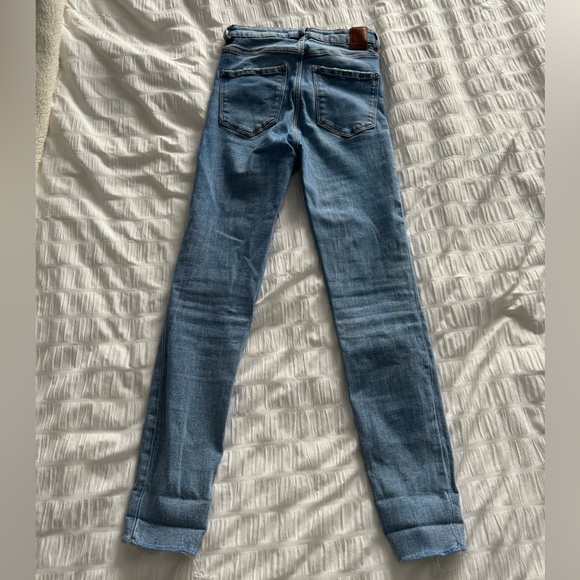 Zara high rise ripped skinny jeans - Picture 3 of 4